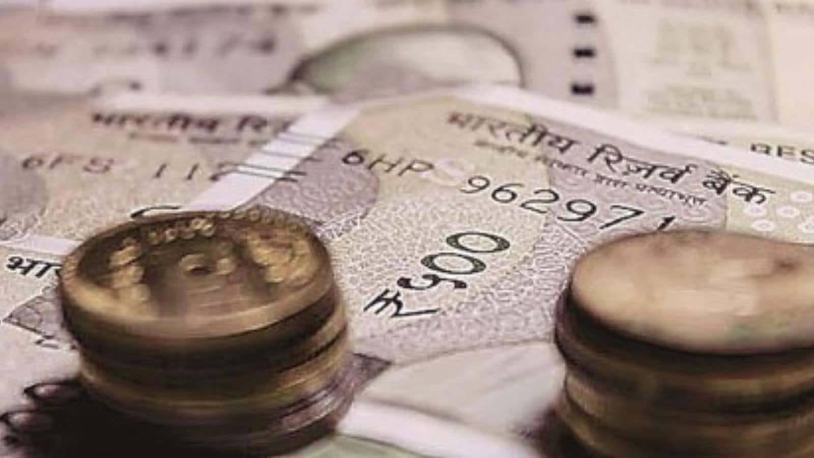 Inflows into equity mutual funds surge 81% to a record high of Rs 42,702 cr in July