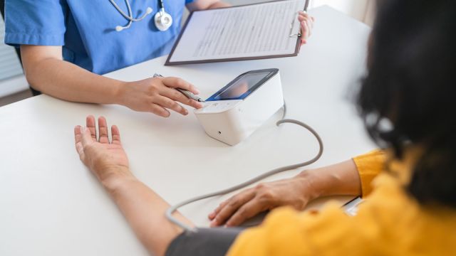 Juggling between a competitive work life, wound-up weekdays and zero relaxation, young Indians are trapped in work stress, poor diet, inactivity, obesity, smoking and alcohol. This pushes up their BP.