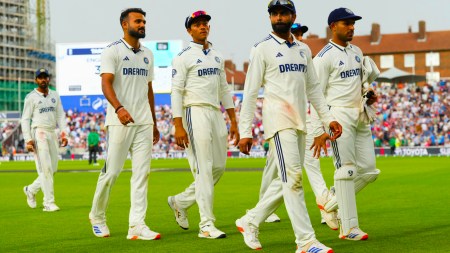 India's players leaves ground as bad light stopped play on day four of the fifth cricket test match between England and India at The Kia Oval in London, Sunday, Aug. 3, 2025. (AP Photo)
