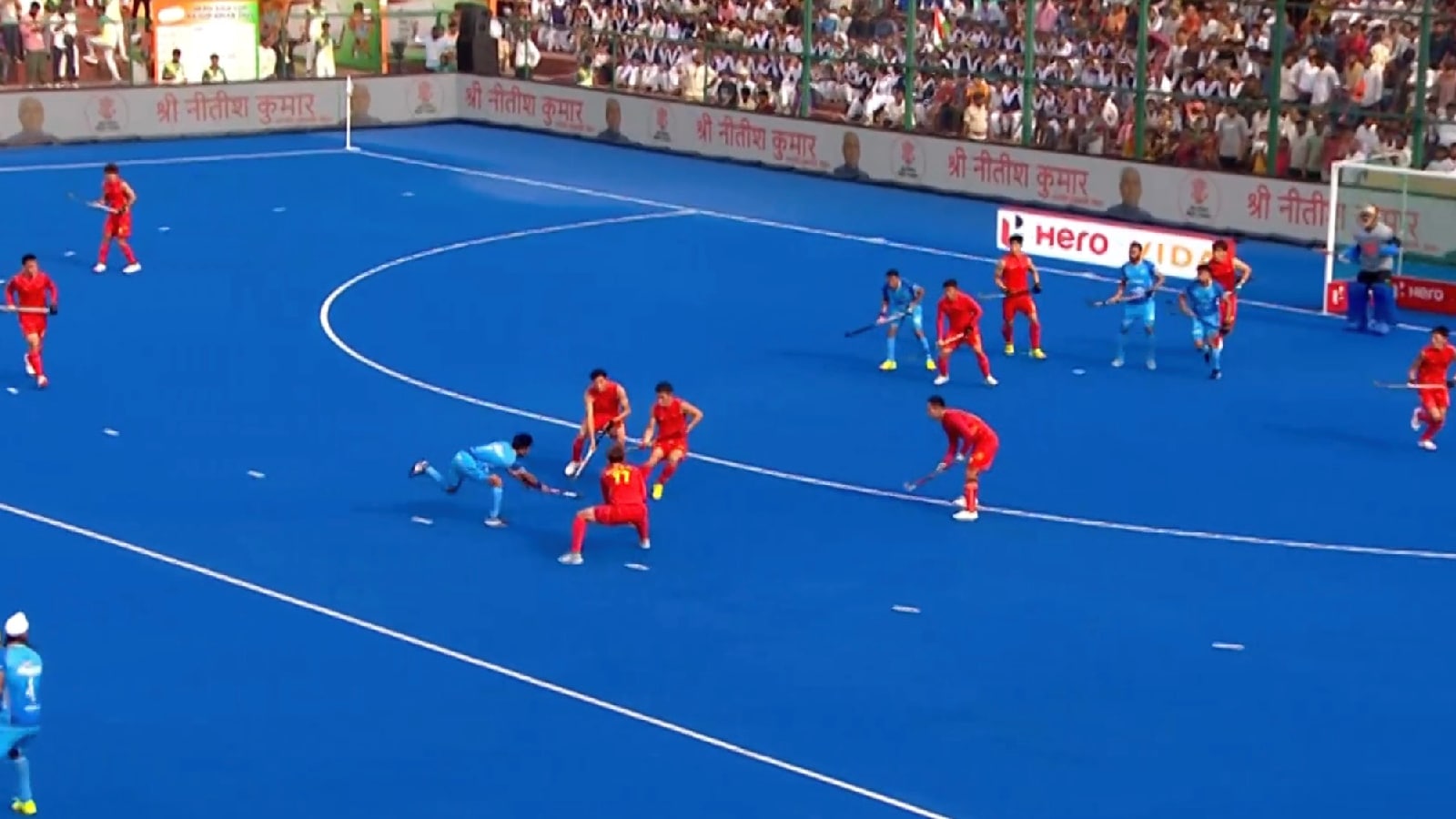 All 11 Chinese players were behind the ball when Manpreet Singh marched forward in the second quarter in the Asia Cup opener on Friday. (Screengrab)