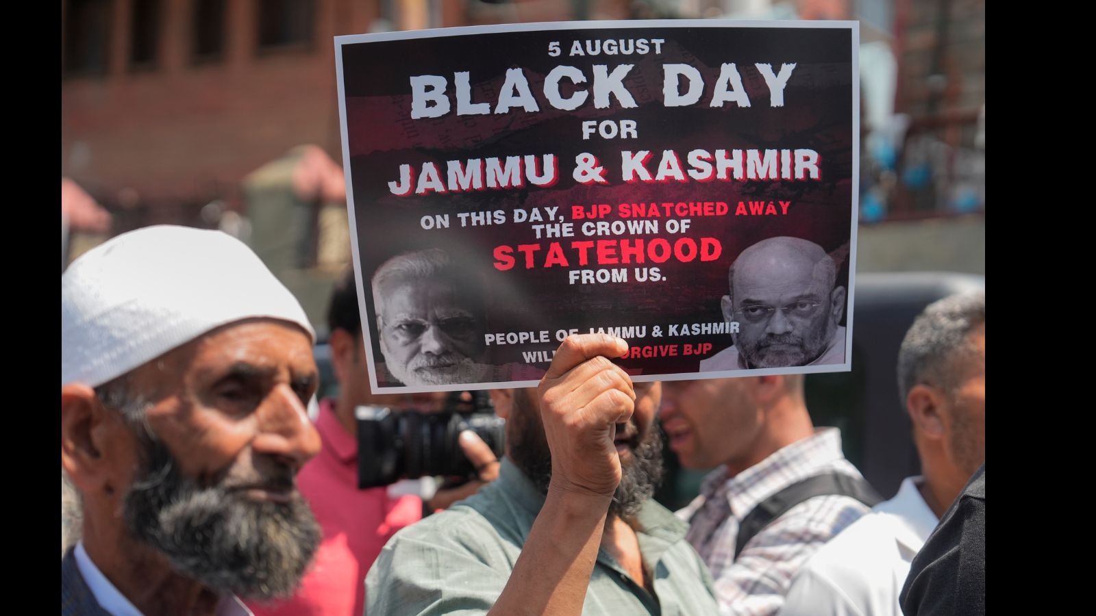 jammu and kashmir protest, Article 370