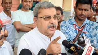 A senior TMC MP said the CM wanted the feud between Mahua and Kalyan to end so that there would be no distractions before the parliamentary group as the party pursues its political agenda.