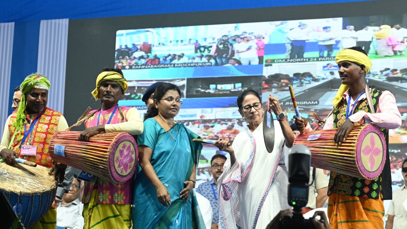 Calling us thieves an insult to Bengal, don’t expect this from a PM: Mamata during Bardhaman visit