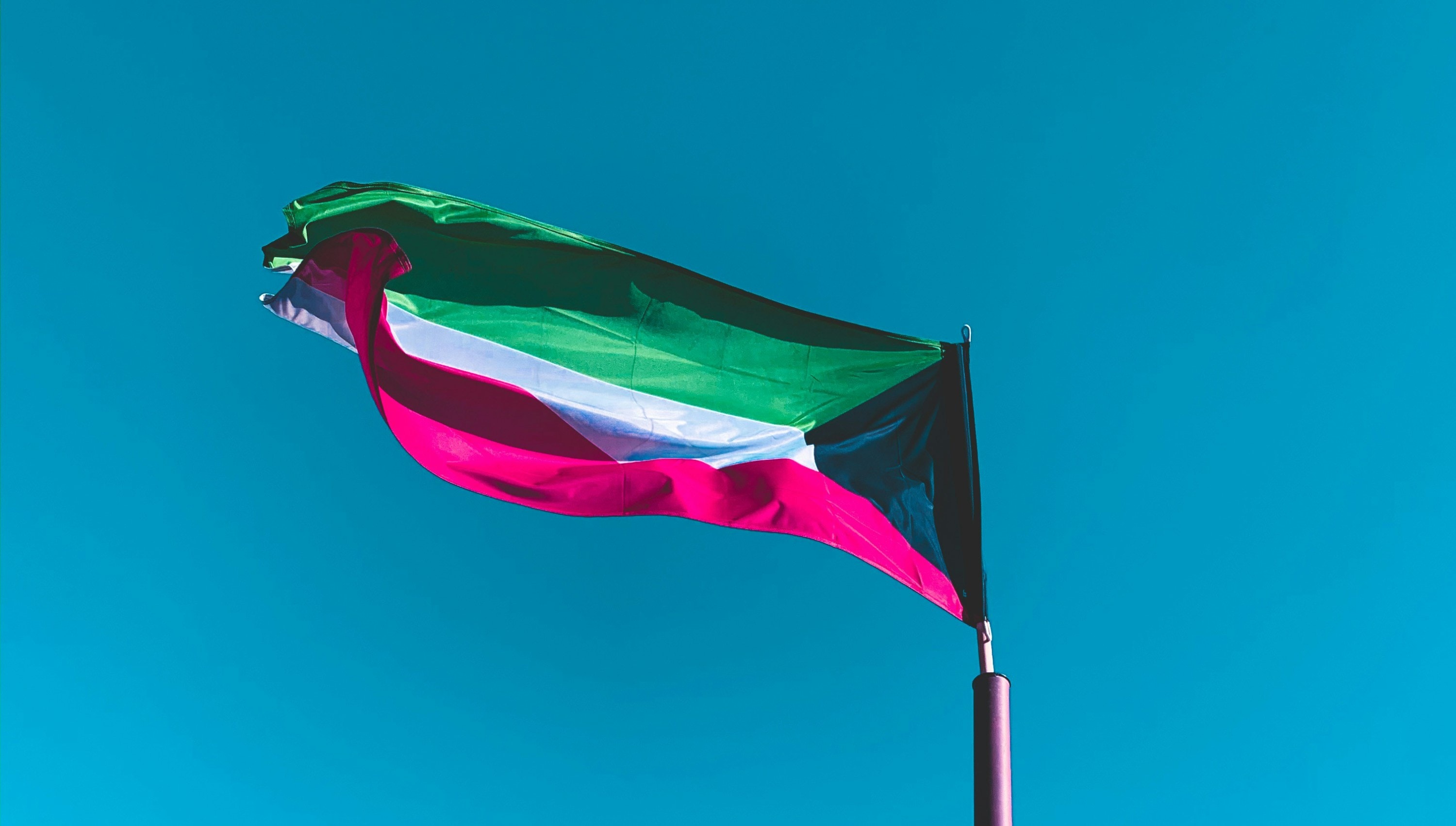 Kuwait to allow foreign-born women stripped of citizenship to retain benefits