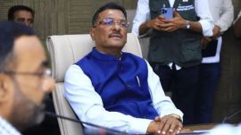 Meeting on school vans by Mumbai Transport Minister Pratap Sarnaik