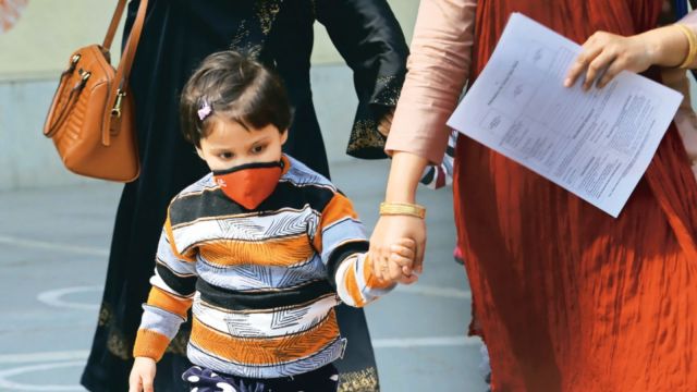 Gautam Buddha Nagar, Child Welfare Committee, delhi day care centres, delhi creches, delhi news, India news, Indian express, current affairs