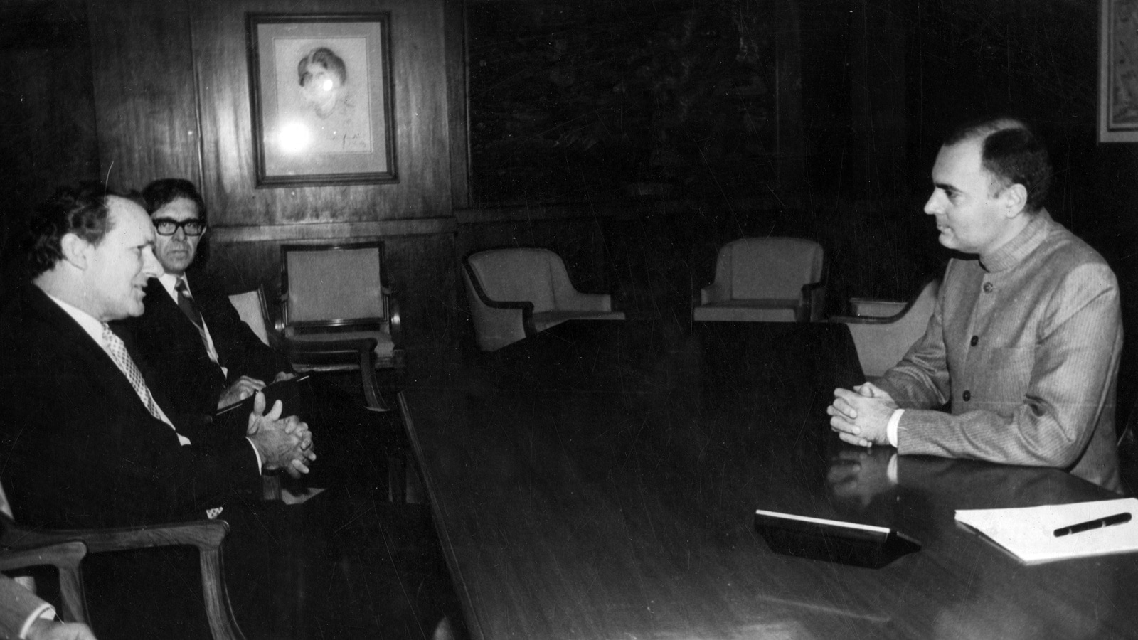 Cong leader remembers Rajiv Gandhi’s role in building ties with US, China