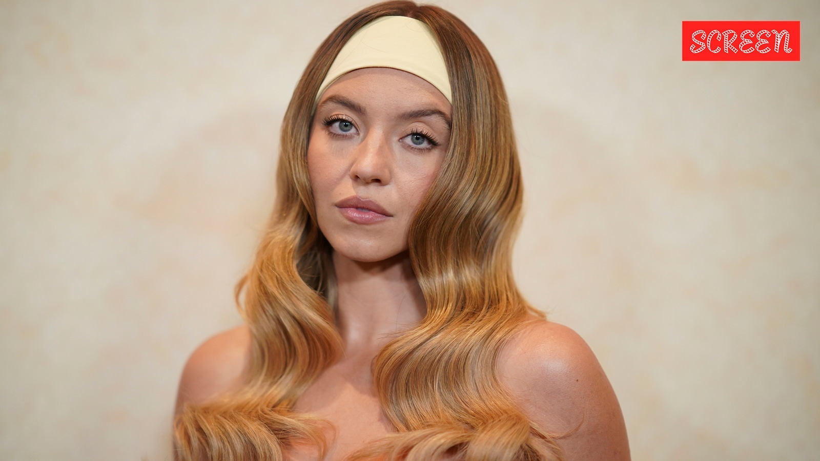 Sydney sweeney faces backlash at americana premiere over controversial