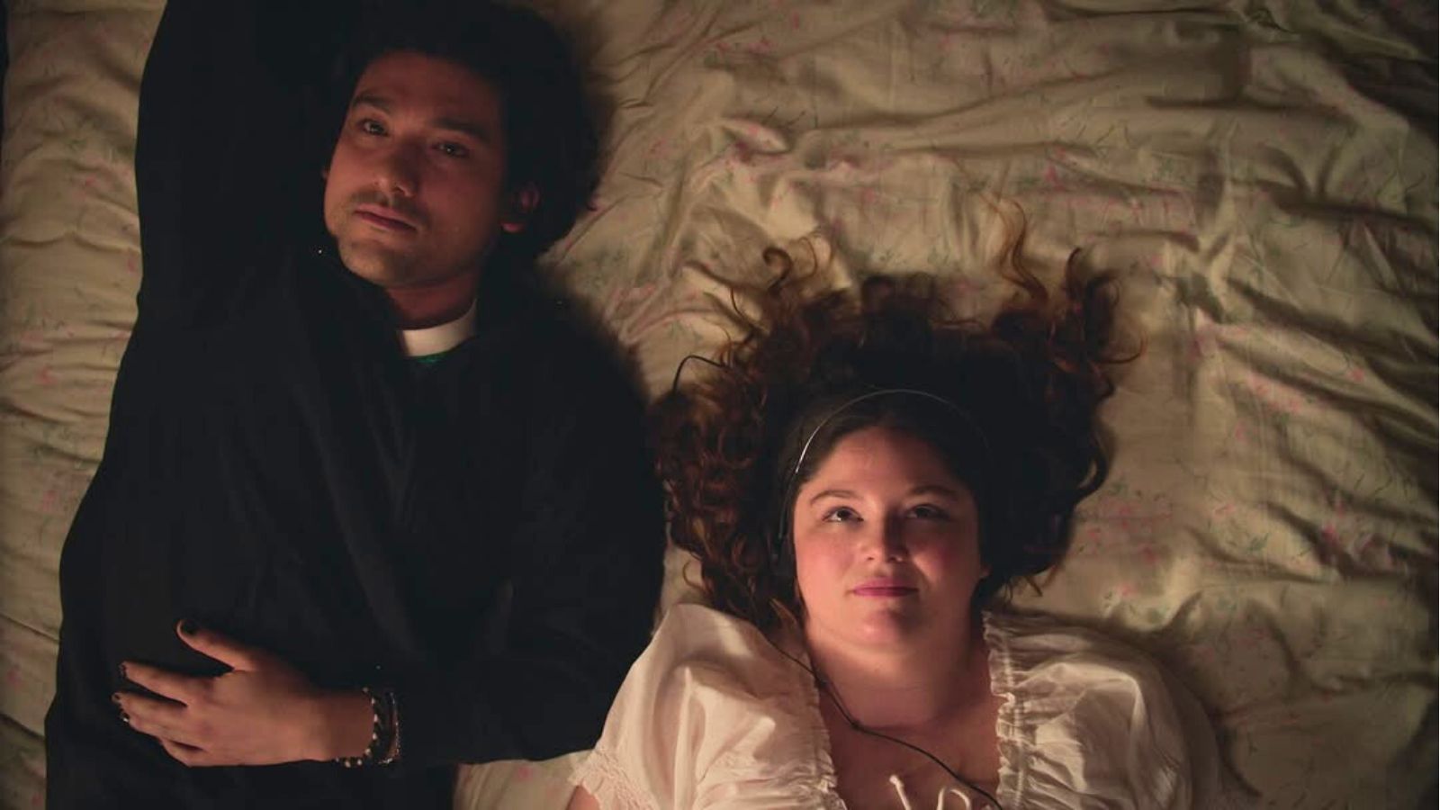 'Too Much' Highlights Trauma Bonding in Modern Dating