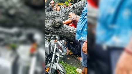 Delhi weather report, Delhi weather forecast, Delhi rainfall, Delhi monsoon, Delhi rain deaths, Delhi wall collapse, delhi news, India news, Indian express, current affairs