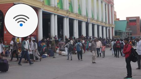 RailTel has provided state of the art public Wi-Fi under the brand name of Railwire.