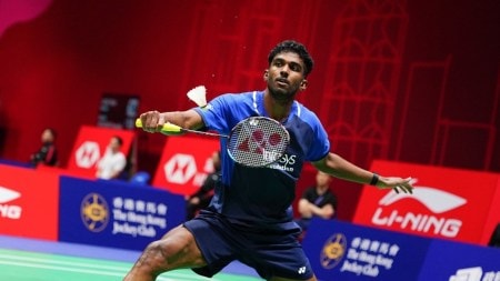 Ayush had an impressive 64 minute win over Taiwanese Su Li Yang in Round 1 at Hong Kong where he's arrived on the back of a good 40-day training block. (Badminton Photo)