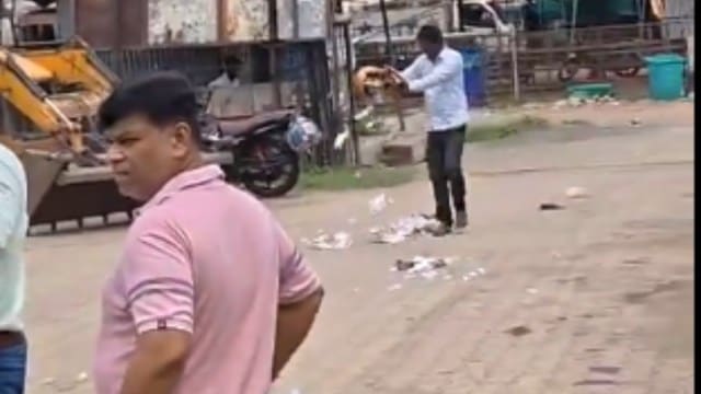 Bharuch BJP leader leaves party littering, Bharatiya Janata Party (BJP), Amod Municipality, Gujarat BJP, Indian express news, current affairs