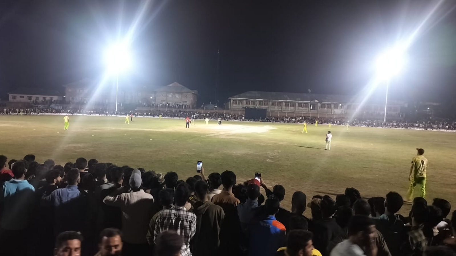 Pulwama Hosts Cricket Tournament Under Floodlights Amidst Fanfare