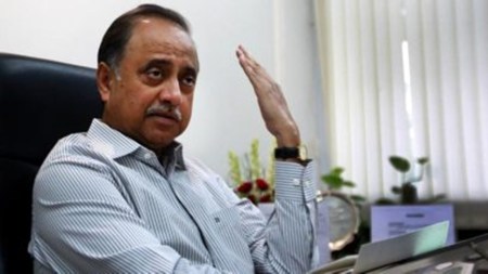 SC upholds FIR against former CBI officer