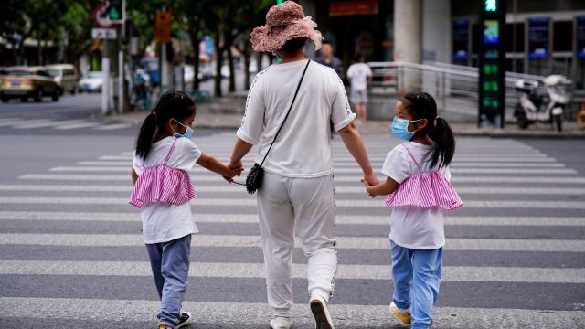 Shanghai court custody case, IVF babies US citizenship, Chinese grandfather guardianship, Shanghai IVF case, US-born Chinese girls, IVF parentage dispute, China IVF restrictions, Shanghai social media trending case, Indian audience IVF abroad, guardianship legal battle China