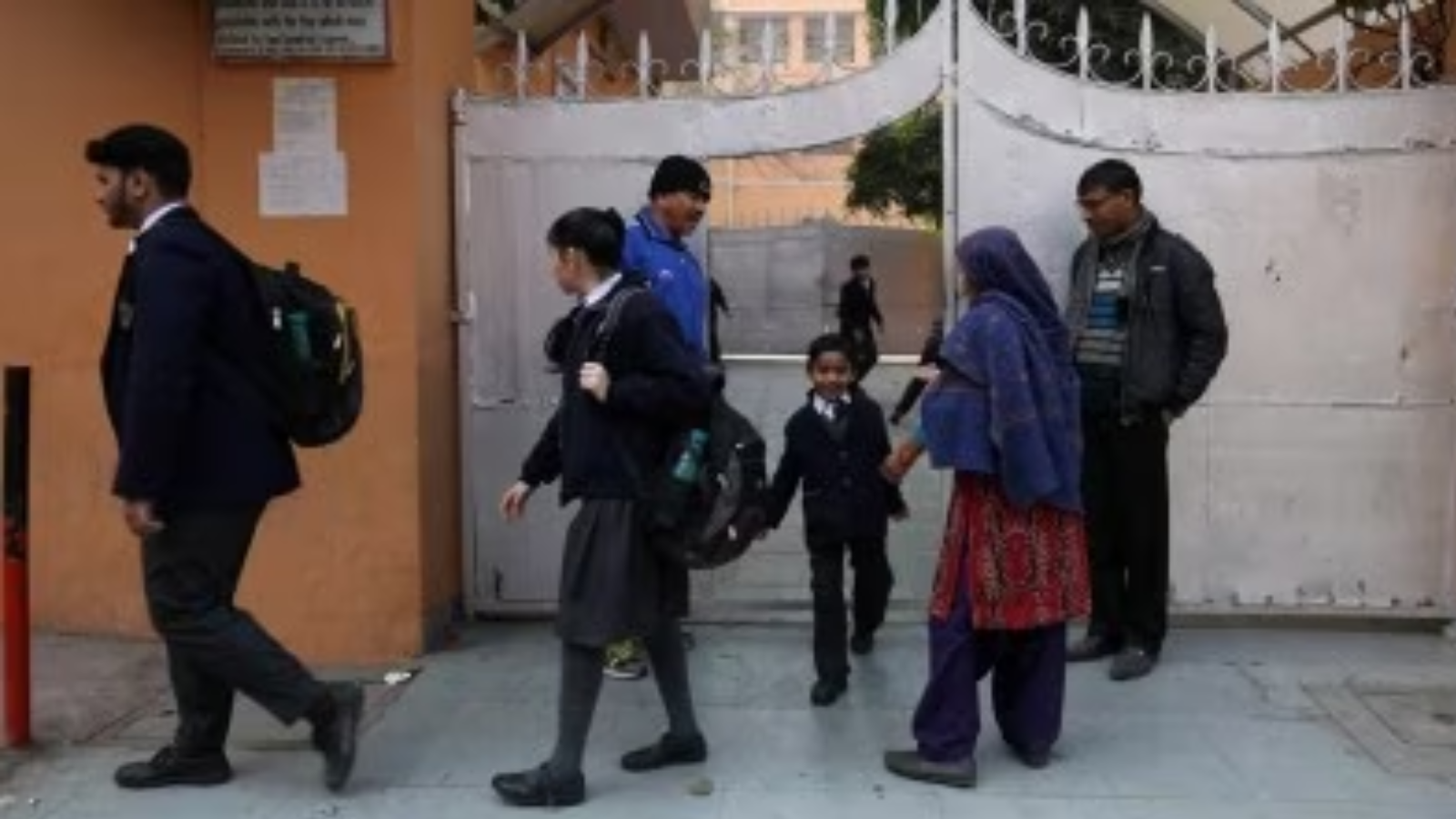 Delhi Education Mission Faces Challenges of Attendance and Support