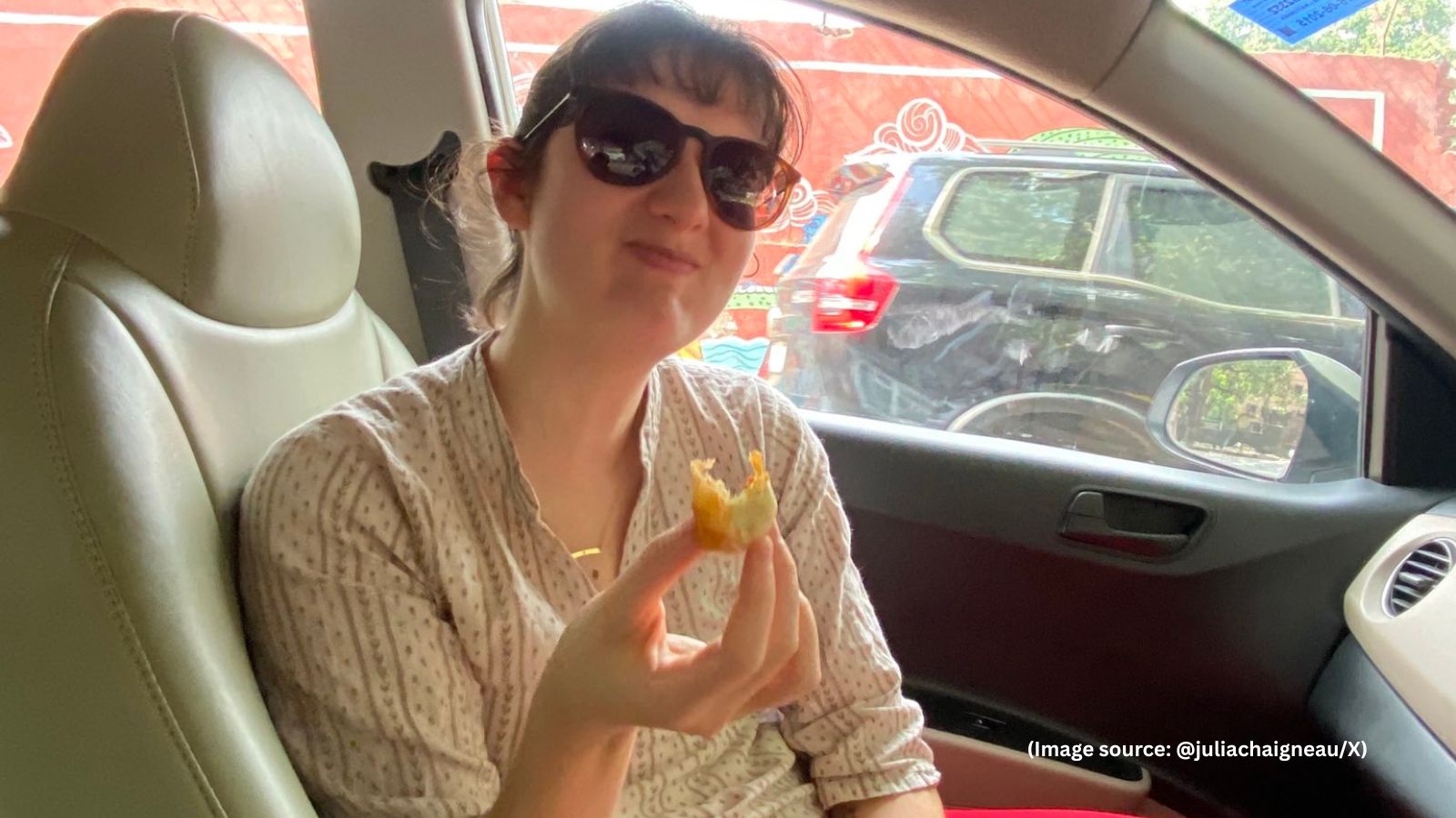 ‘Awkward’ to ‘delightful’: French woman living in India says how she adapted to eating with hands ‘Awkward’ to ‘delightful’: French woman living in India says how she adapted to eating with hands