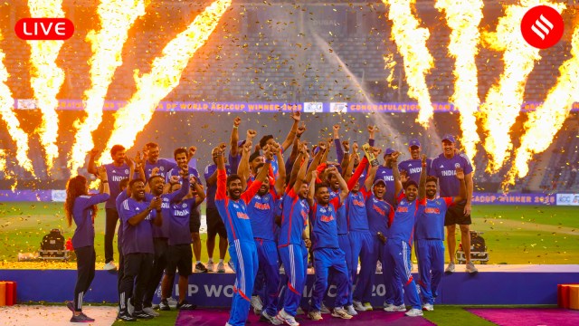 Asia Cup 2025 Final, IND vs PAK Live Cricket Score: India refused to accept the trophy from Asia Cricket Council chief Mohsin Naqvi, who is also Pakistan’s Interior Minister, after defeating Pakistan in the Asia Cup final. (PHOTO: AP)