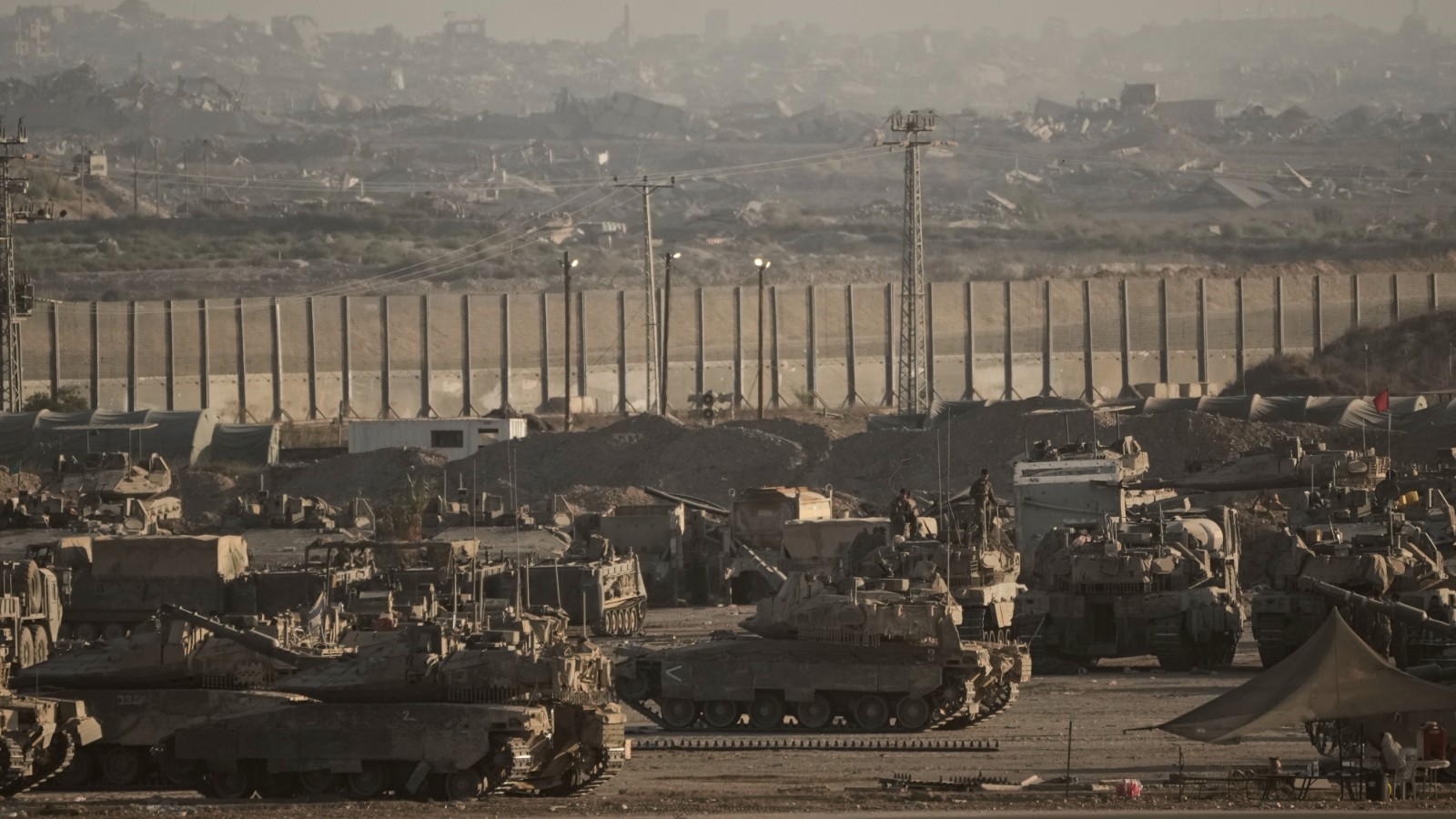 Israel's Gaza City Offensive: Months of Fighting Ahead