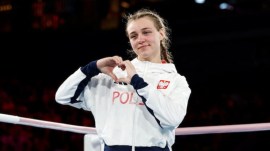 Polish boxer Julia Szeremeta in action. (Photo: Reuters)