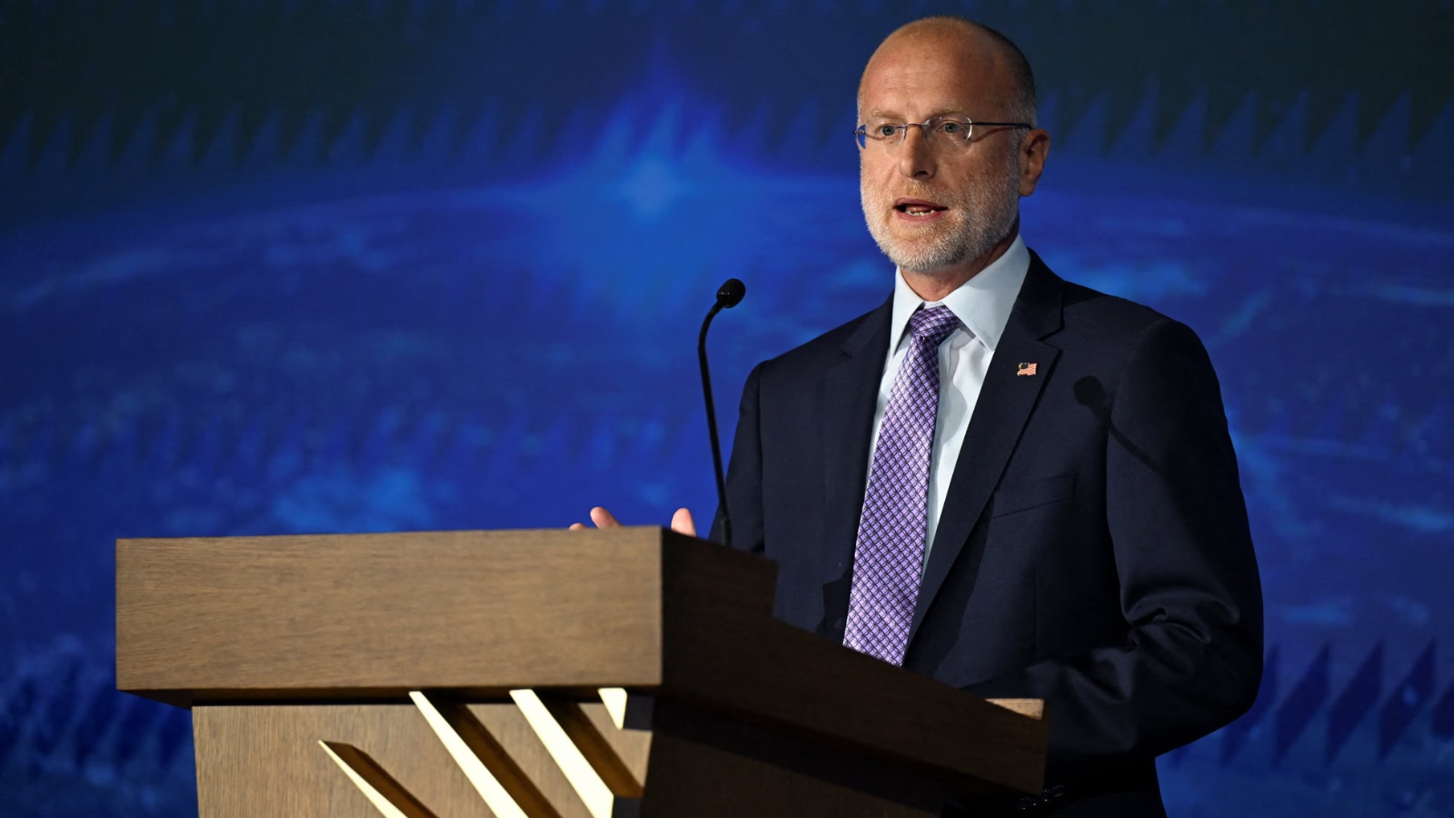 Democrats want FCC Chair fired for threatening ABC, Trump says Brendan ...