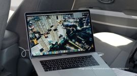 Gurgaon cab driver returns MacBook