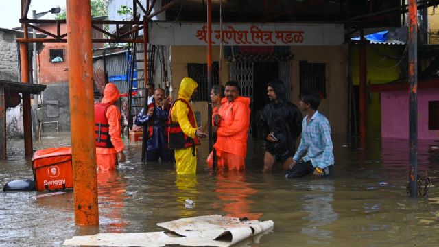 Yellow alert for Mumbai, nearby districts until Sept 18: Heavy showers in MMR; Mumbai gets over 150 mm rain in 9 hours