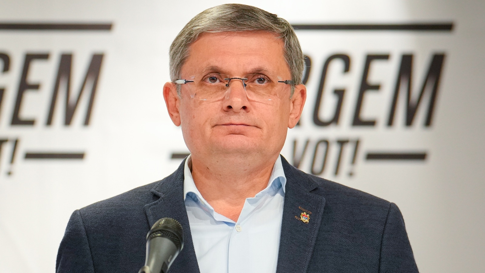 Moldova’s pro-EU party takes decisive lead in election fraught with Russian interference claims Moldova’s pro-EU party takes decisive lead in election fraught with Russian interference claims