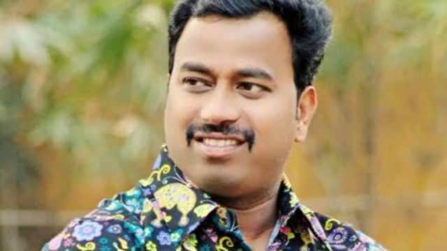 The police said the assailants fired about eleven bullets at Ayush, leaving him dead on the spot.