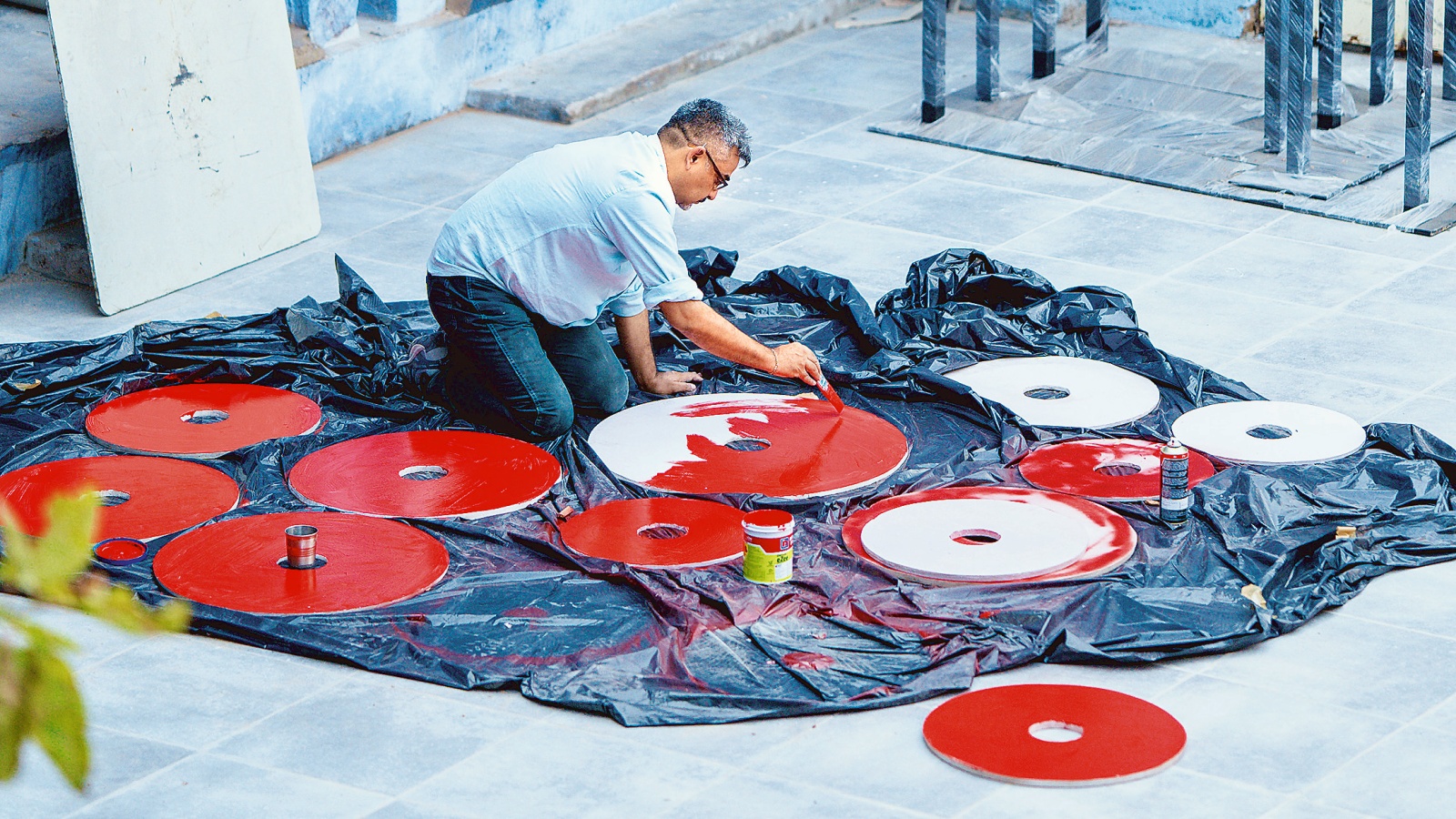 Indian Art Scene Expands: Festivals, Markets, and Accessibility Grow