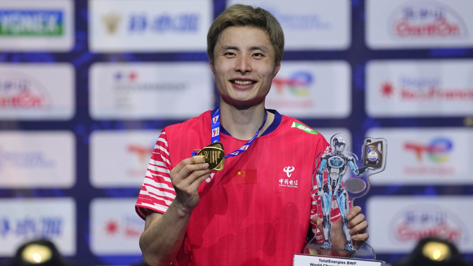 China wins badminton World’s men’s singles title after 10 years: Shi Yuqi says, ‘Was perceived as team event hero, chuffed to secure first individual title’