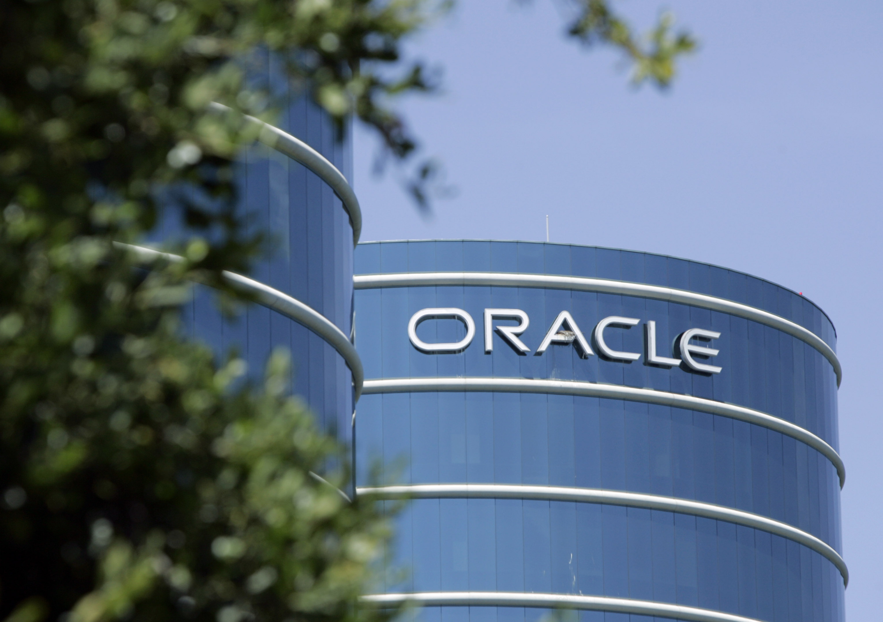 Oracle sheds 21,000 employees while ramping up AI investments