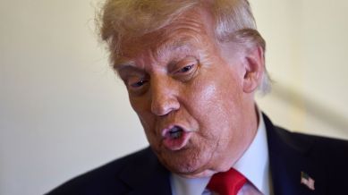 After midnight, holders with H-1B visas could not be permitted to return to the country unless they have paid $100,000. (Image: AP)