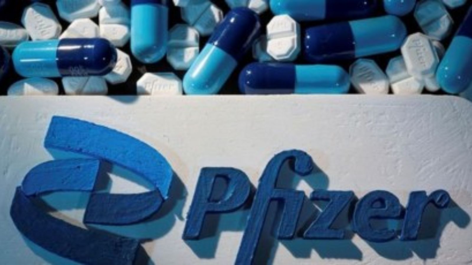 Pfizer to Lower Prices, Trump Announces Direct-to-Consumer Drug Website