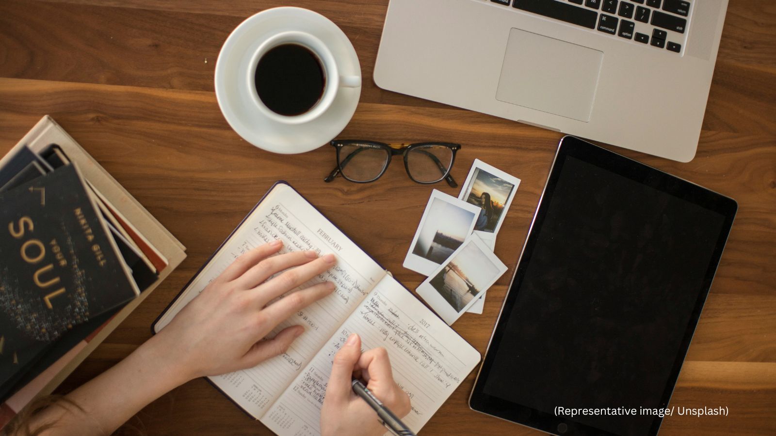 Woman Quits Sales, Earns Writing Wedding Vows