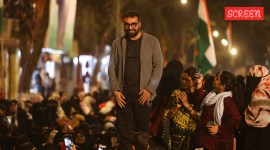Anurag Kashyap meets Anti CAA protestors at Nagpada. Express Photo by Nirmal Harindran..