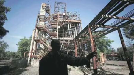 ‘Acquittal of guilty’ in Bhopal gas tragedy case would be ‘failure of justice’: CBI opposes 3 company officials’ retrial plea