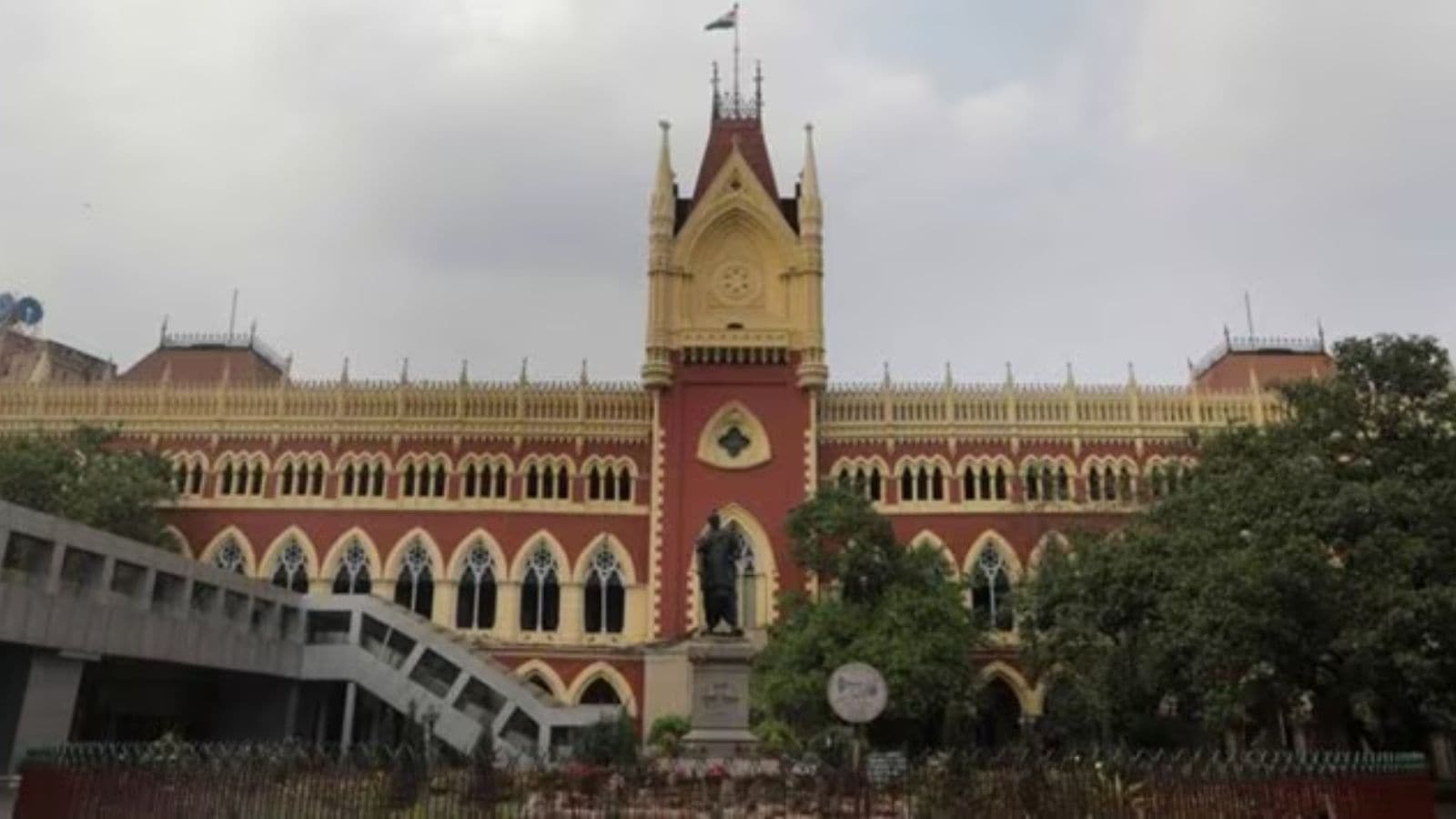 Bengal School Jobs Case | ‘Enough is enough’: HC dismisses petition of ‘tainted’ candidates for appearing in fresh recruitment exam