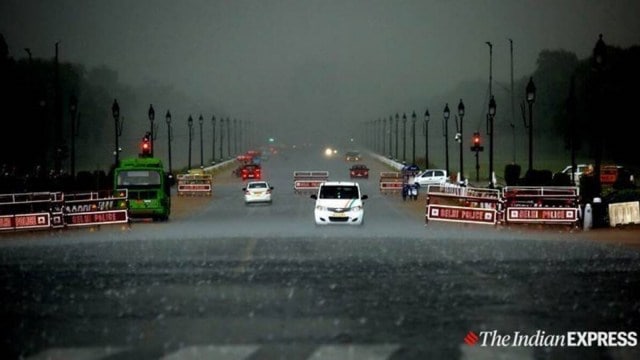 delhi flights diverted, delhi traffic congestion, delhi rains, delhi monsoons, delhi rainfall, delhi weather, delhi news, India news, Indian express, current affairs
