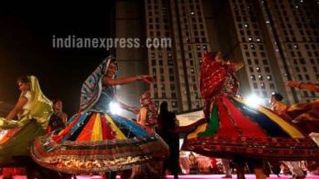 garba, dandiya,