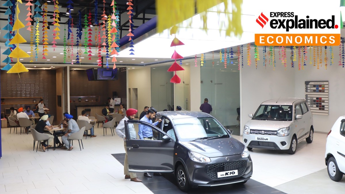 Small cars and SUVs are receiving the highest amount of traction among car buyers due to significant price reduction.