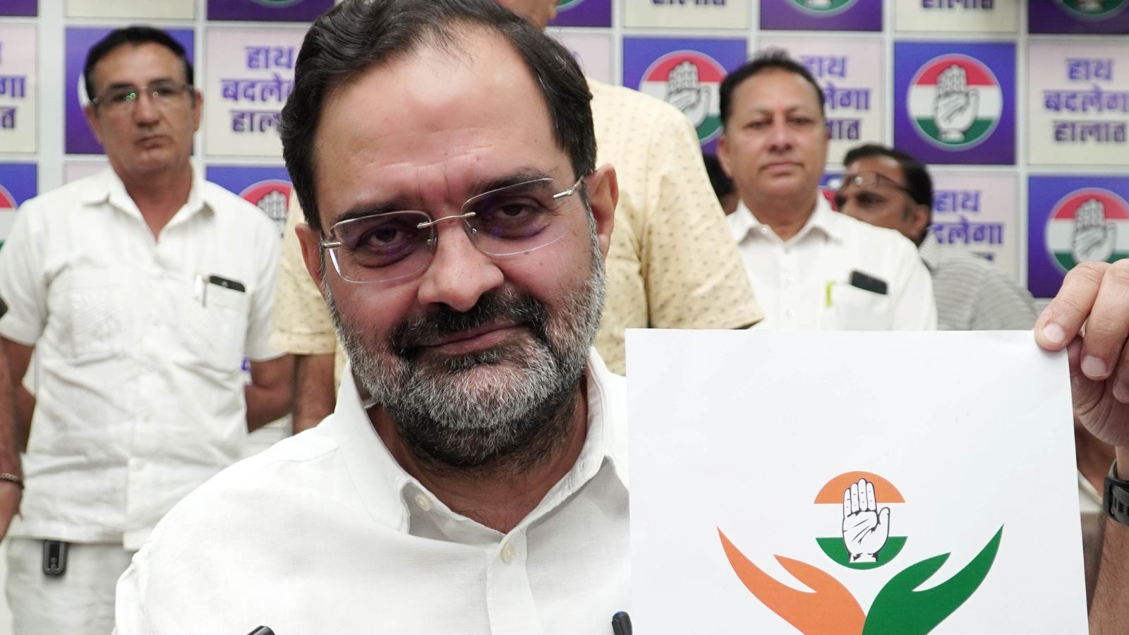 Abtak.com - Politics - News Image