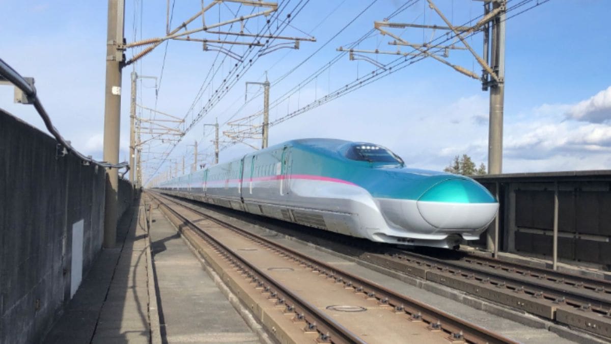 A view of Japanese Shinkansen E5 series trains (Image: East Japan Railway Company)