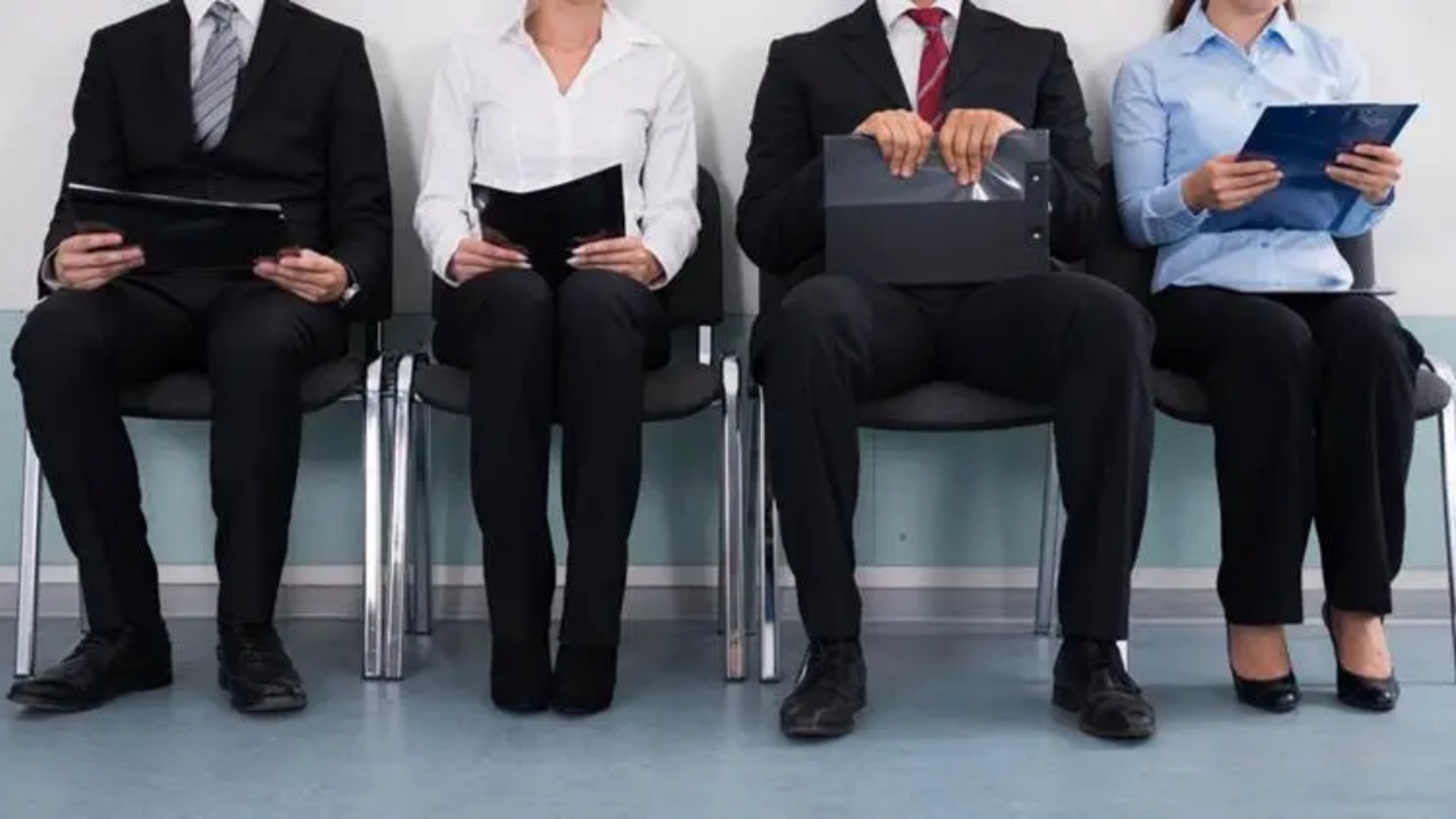 Ladakh Faces Job Scramble: Thousands Apply for Limited Positions