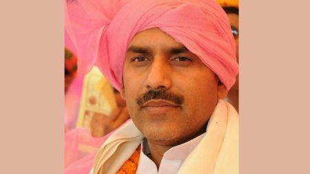 According to the police, the alleged incident occurred at 1:30 pm when former minister Krishna Nand Tripathi’s car was passing through Latehar. (Credit: Facebook/Krishna Nand Tripathi)