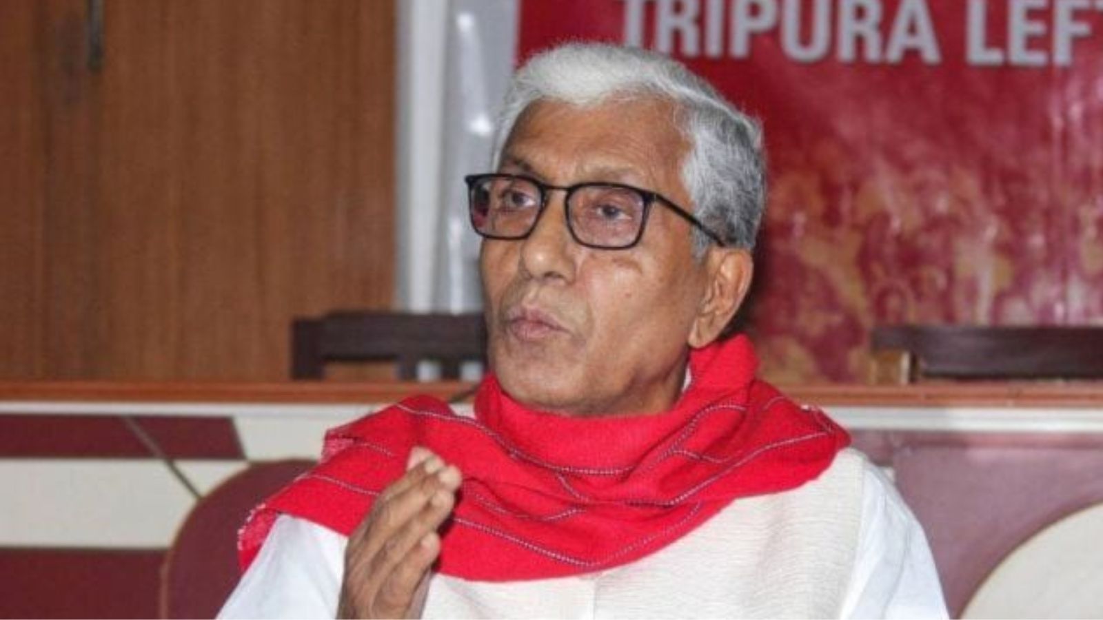 Amra Bangali Burns Effigy, Blames Left for Tripura Violence