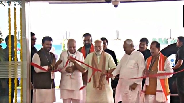 Prime Minister Narendra Modi inaugurated the terminal building at Purnia airport .