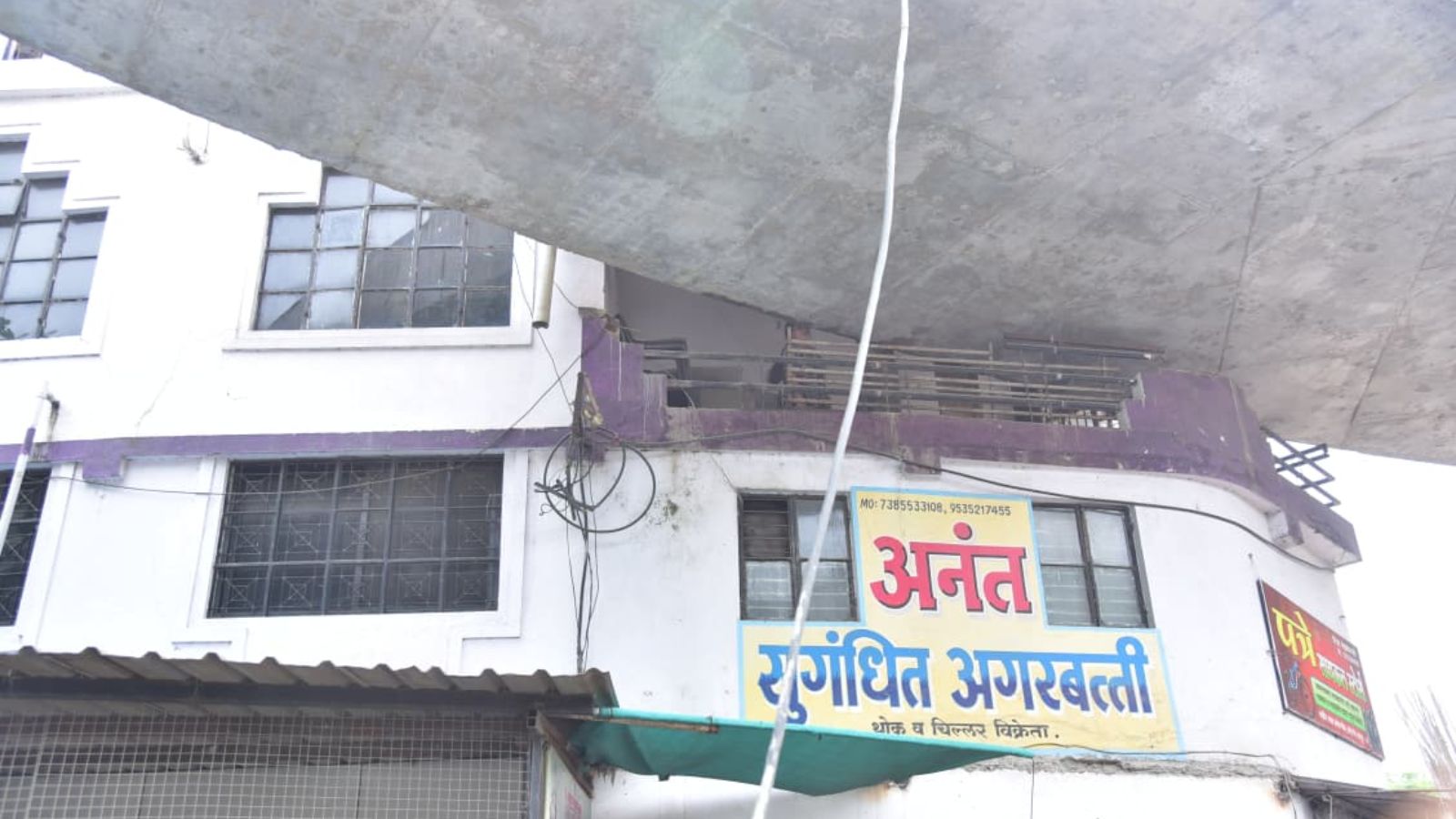 Family Demolishes Balcony Amidst Nagpur Flyover Dispute