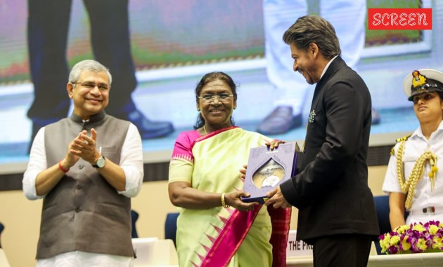 Shah Rukh Khan at the 71st National Film Awards